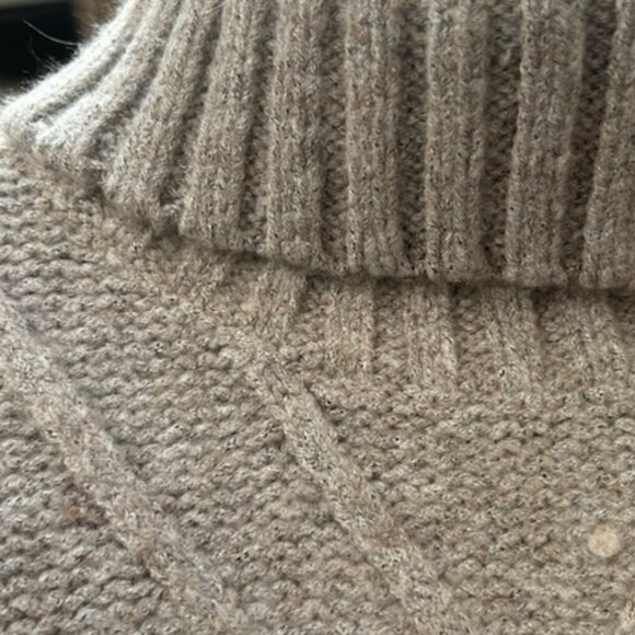 NWT Michael Kors Cable Knit Sweater Turtleneck Jumper Taupe Heather - Picture 2 of 14